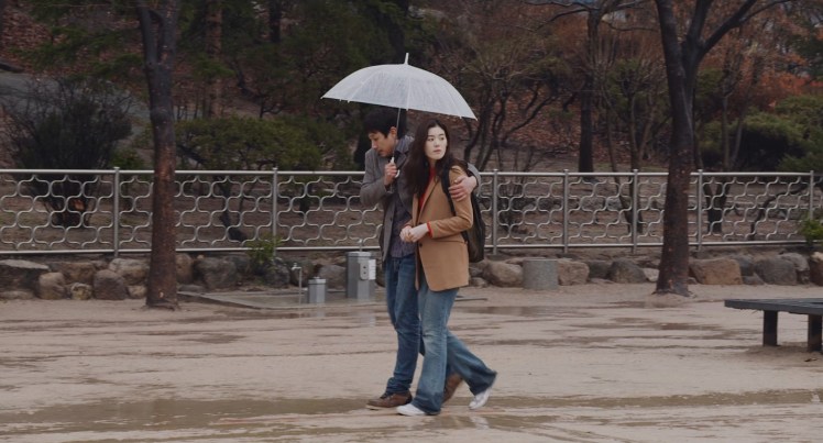 She’s Walking, She’s Talking | Nobody’s Daughter Haewon (2013)&nbsp;Review